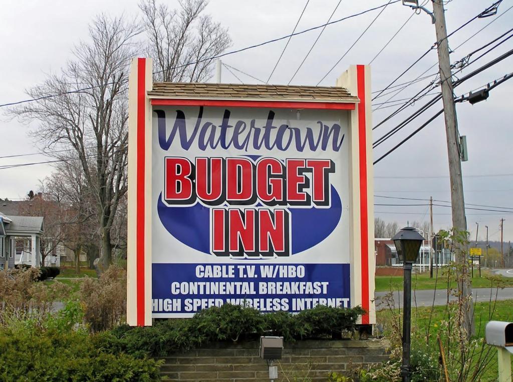 Watertown Budget Inn Exterior photo